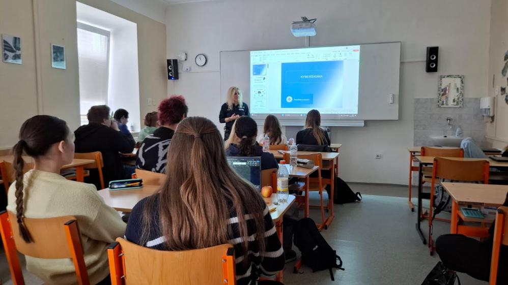 Preventivní přednášky Policie ČR pro třetí ročníky.