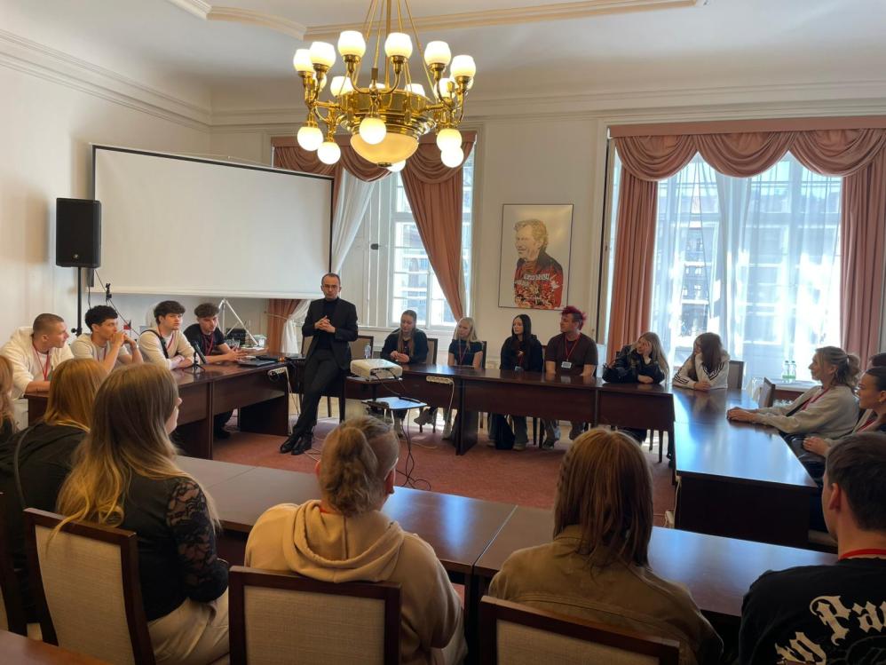 Exkurze Prahy – historie, politika, finance