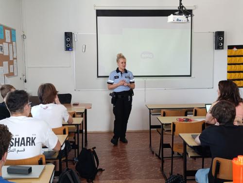 Prevence na škole: Rizika internetu a závislostí pod drobnohledem